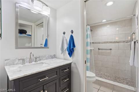 5625 Trailwinds Dr 411, Fort Myers FL - photo 10 of 20