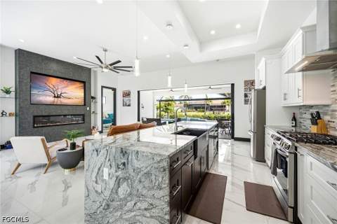 231 Gleason Pkwy, Cape Coral FL - photo 13 of 50