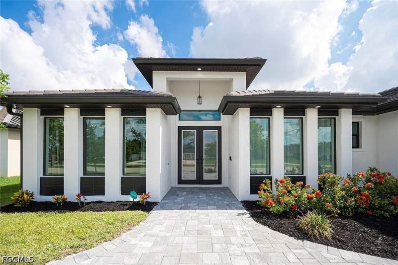 4 bedroom SingleFamilyResidence at 231 Gleason Pkwy, Cape Coral, Cape Coral — photo 5