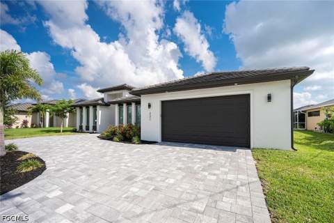 231 Gleason Pkwy, Cape Coral FL - photo 7 of 50
