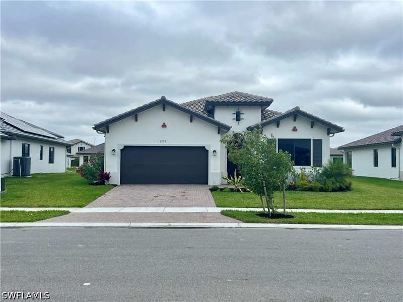 3 bedroom SingleFamilyResidence at 5252 Lamone Ln, Maple Ridge, Ave Maria — photo 1