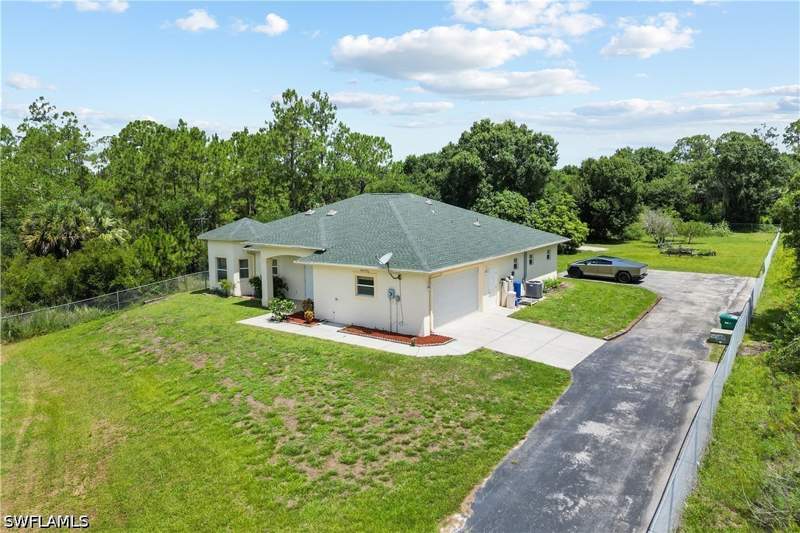 3 bedroom SingleFamilyResidence at 2495 62nd Ave NE, Golden Gate Estates, Naples — photo 3