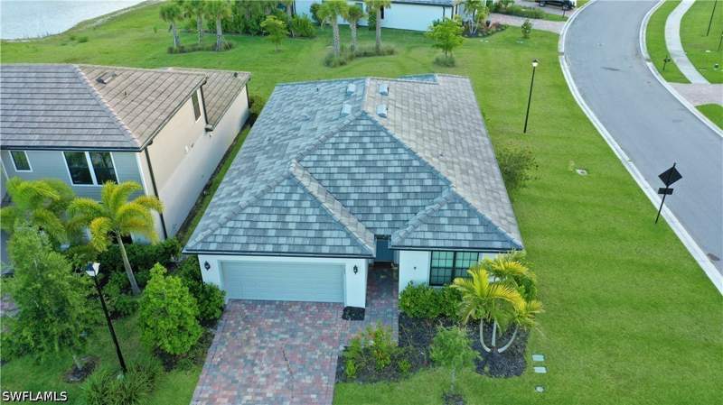3 bedroom SingleFamilyResidence at 3603 Wild Sage Way, Hampton Lakes, Alva — photo 2