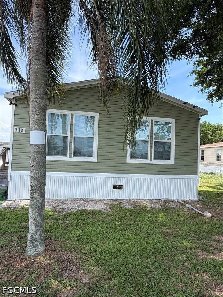 3 bedroom ManufacturedHome at 712 Maryland Ave, Harlem, Clewiston — photo 1