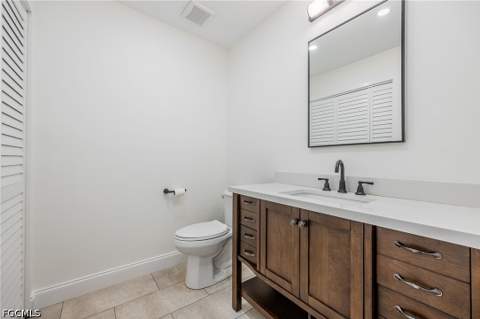 11674 Pointe Circle Dr, Fort Myers FL - photo 8 of 33
