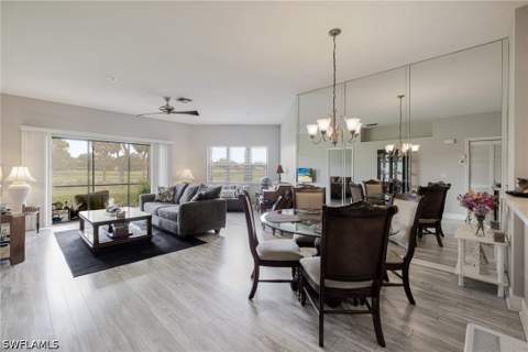 200 Vintage Cir 103, Naples FL - photo 10 of 32