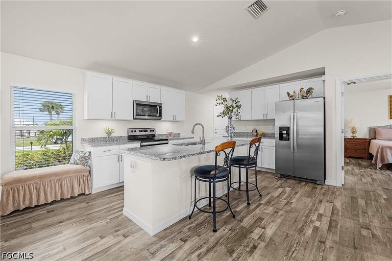 3 bedroom SingleFamilyResidence at 2015 NW 23rd Ter, Cape Coral, Cape Coral — photo 4