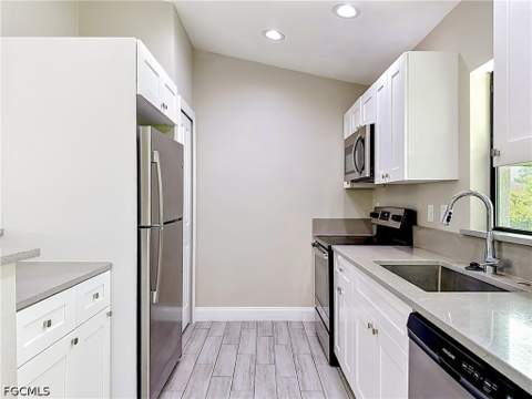 2612 15th St SW, Lehigh Acres FL - photo 14 of 31