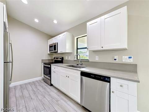 2612 15th St SW, Lehigh Acres FL - photo 15 of 31