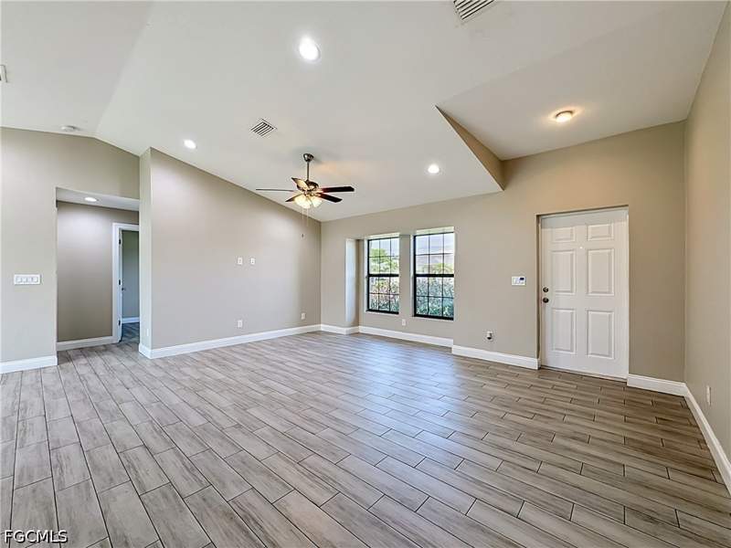 3 bedroom SingleFamilyResidence at 2612 15th St SW, Lehigh Acres, Lehigh Acres — photo 4