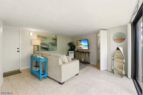 1011 Anglers Cv H203, Marco Island FL - photo 18 of 38