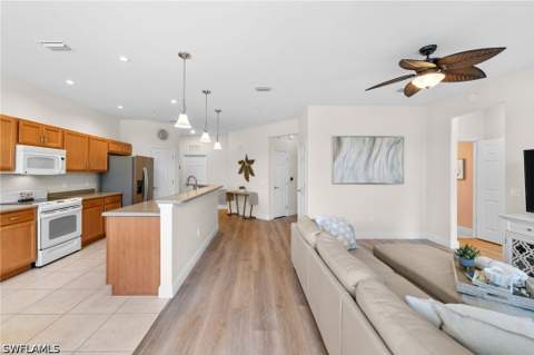 11741 Pasetto Ln 103, Fort Myers FL - photo 8 of 40