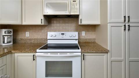 12581 Kelly Sands Way 512, Fort Myers FL - photo 8 of 45