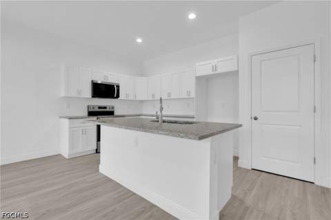 203 E 17th St, Lehigh Acres FL - photo 8 of 36