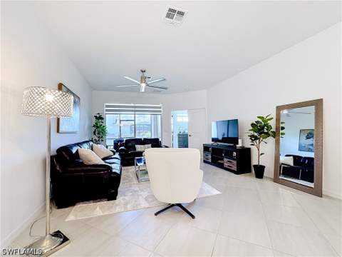 2558 Vine Ave, Naples FL - photo 19 of 47