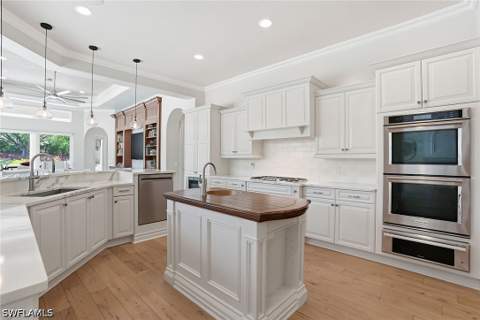 9340 Vittoria Ct, Fort Myers FL - photo 14 of 46