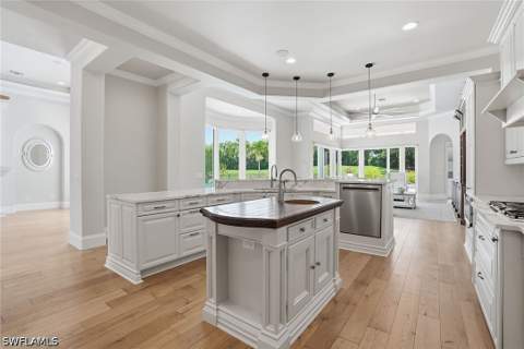 9340 Vittoria Ct, Fort Myers FL - photo 15 of 46