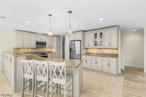5985 Baker Ct, Fort Myers FL - photo 10 of 43