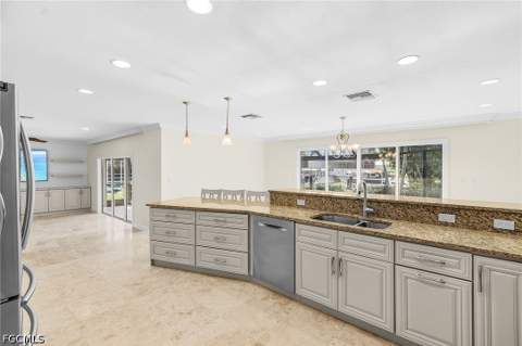 5985 Baker Ct, Fort Myers FL - photo 14 of 43