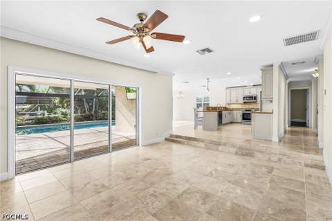 5985 Baker Ct, Fort Myers FL - photo 8 of 43