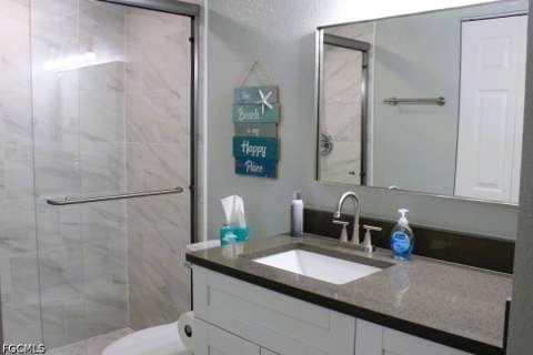 16881 Davis Rd 712, Fort Myers FL - photo 10 of 21