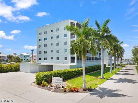 345 Mango St 605, Fort Myers Beach FL - photo 12 of 48