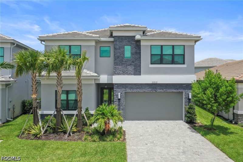 4 bedroom SingleFamilyResidence at 20521 Fair Oak Ln, Rivercreek In Estero, Estero — photo 1