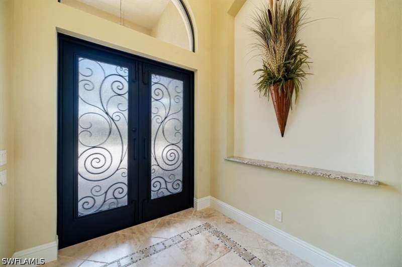 4 bedroom SingleFamilyResidence at 6113 Sunnyslope Dr, Quail West, Naples — photo 4