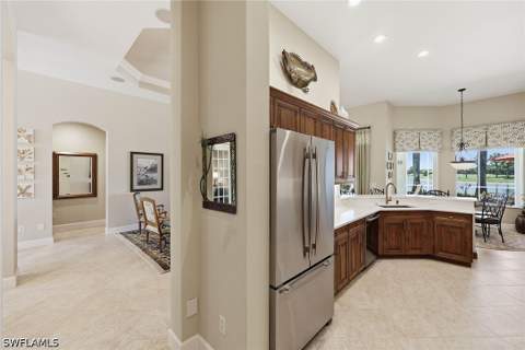 8793 Mustang Island Cir, Naples FL - photo 16 of 50