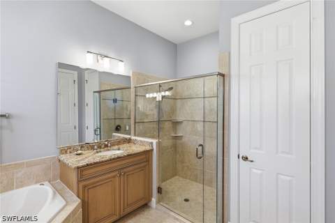 8793 Mustang Island Cir, Naples FL - photo 22 of 50