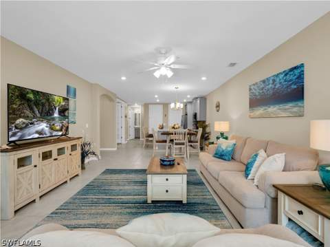 14695 Edgewater Cir, Naples FL - photo 15 of 36