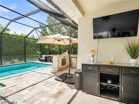 14695 Edgewater Cir, Naples FL - photo 24 of 36