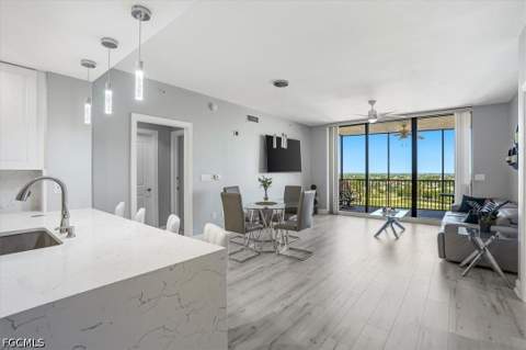 5781 Cape Harbour Dr 906, Cape Coral FL - photo 10 of 36