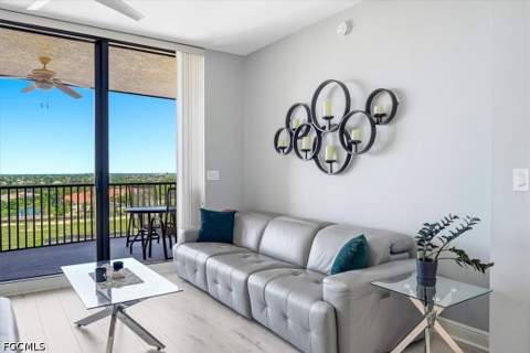 5781 Cape Harbour Dr 906, Cape Coral FL - photo 13 of 36
