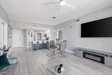 5781 Cape Harbour Dr 906, Cape Coral FL - photo 15 of 36