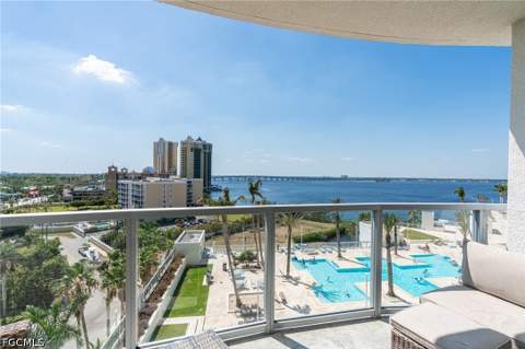 3000 Oasis Grand Blvd 801, Fort Myers FL - photo 17 of 42
