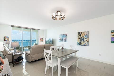 3000 Oasis Grand Blvd 801, Fort Myers FL - photo 8 of 42