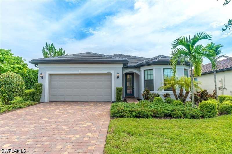 3 bedroom SingleFamilyResidence at 6727 Pennyroyal Dr, Winding Cypress, Naples — photo 1