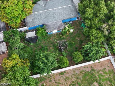 208 Redcliff Ave, Lehigh Acres FL - photo 20 of 23