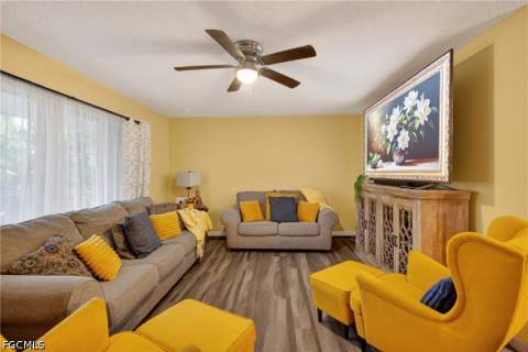 208 Redcliff Ave, Lehigh Acres FL - photo 8 of 23