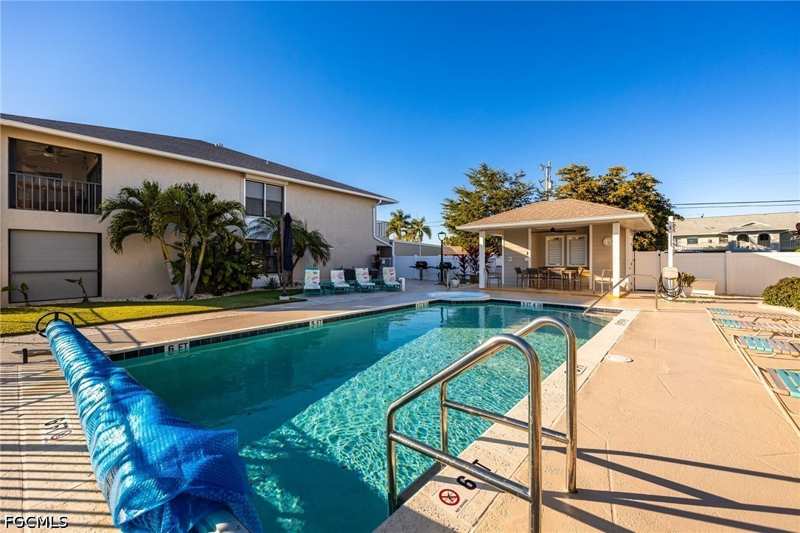 2 bedroom Condominium at 902 SW 48th Ter 103, Dockside Condo Of Cape Coral, Cape Coral — photo 1