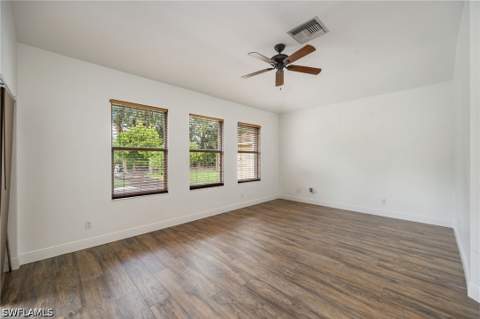 6477 Autumn Woods Blvd, Naples FL - photo 13 of 26
