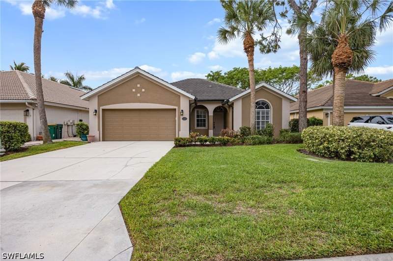 3 bedroom SingleFamilyResidence at 6477 Autumn Woods Blvd, Autumn Woods, Naples — photo 2