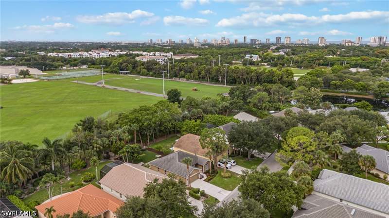 3 bedroom SingleFamilyResidence at 6477 Autumn Woods Blvd, Autumn Woods, Naples — photo 3