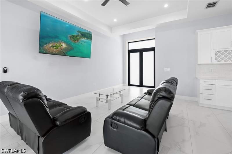 3 bedroom SingleFamilyResidence at 2767 39th Ave NE, Golden Gate Estates, Naples — photo 3