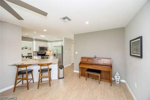 363 Juli Fe Dr, Naples FL - photo 8 of 27