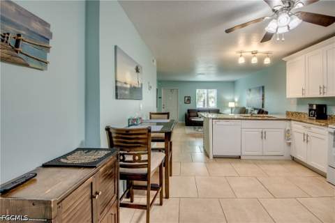 4904 Vincennes Ct 108, Cape Coral FL - photo 12 of 34