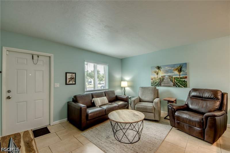 2 bedroom Condominium at 4904 Vincennes Ct 108, Miramar Arms Condo, Cape Coral — photo 5