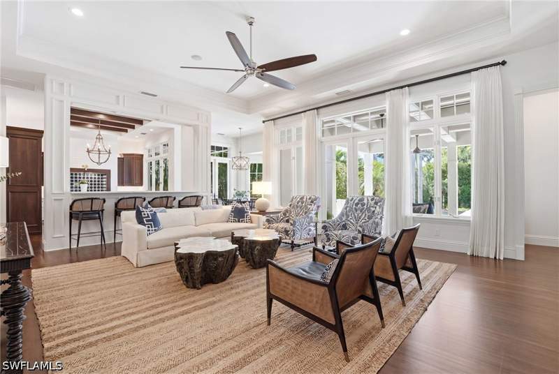 5 bedroom SingleFamilyResidence at 160 16th Ave S, Aqualane Shores, Naples — photo 4