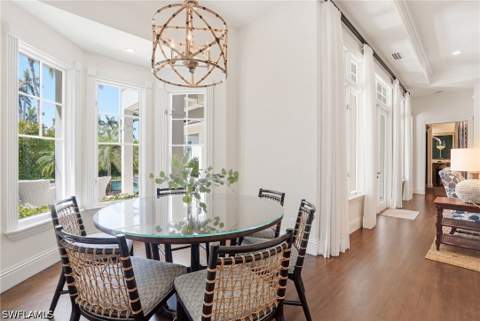 160 16th Ave S, Naples FL - photo 8 of 37